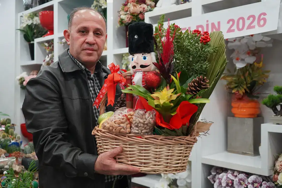 Antalya’da Yılbaşı Sepetleri 3 Bin TL’den Başlıyor 5